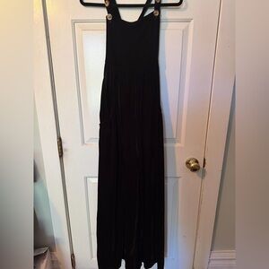 Chic Black Jumpsuit with Button Accents